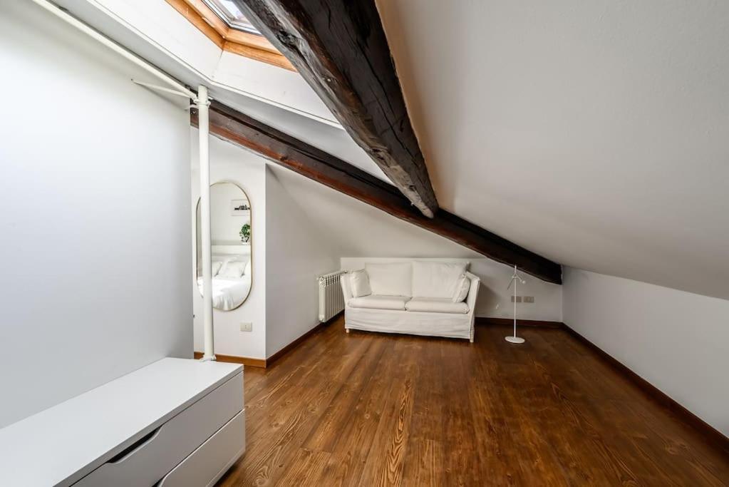 Апартаменты Buenos Aires' Nest - 10 Minutes From Duomo With Terrace Милан Экстерьер фото